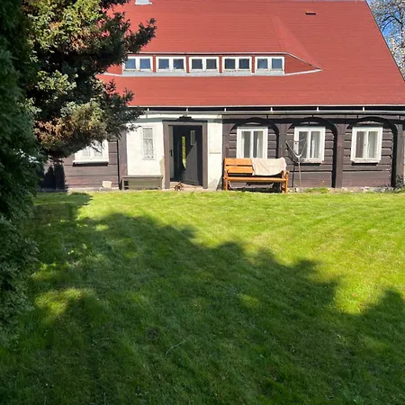 V Cíšařským Casa de Férias Golcuv Jenikov